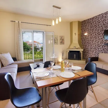 Apartment Ntina's House Karavomylos