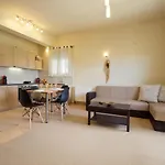 Ntina's House קרבומילוס