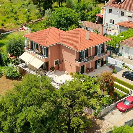 Ntina's House